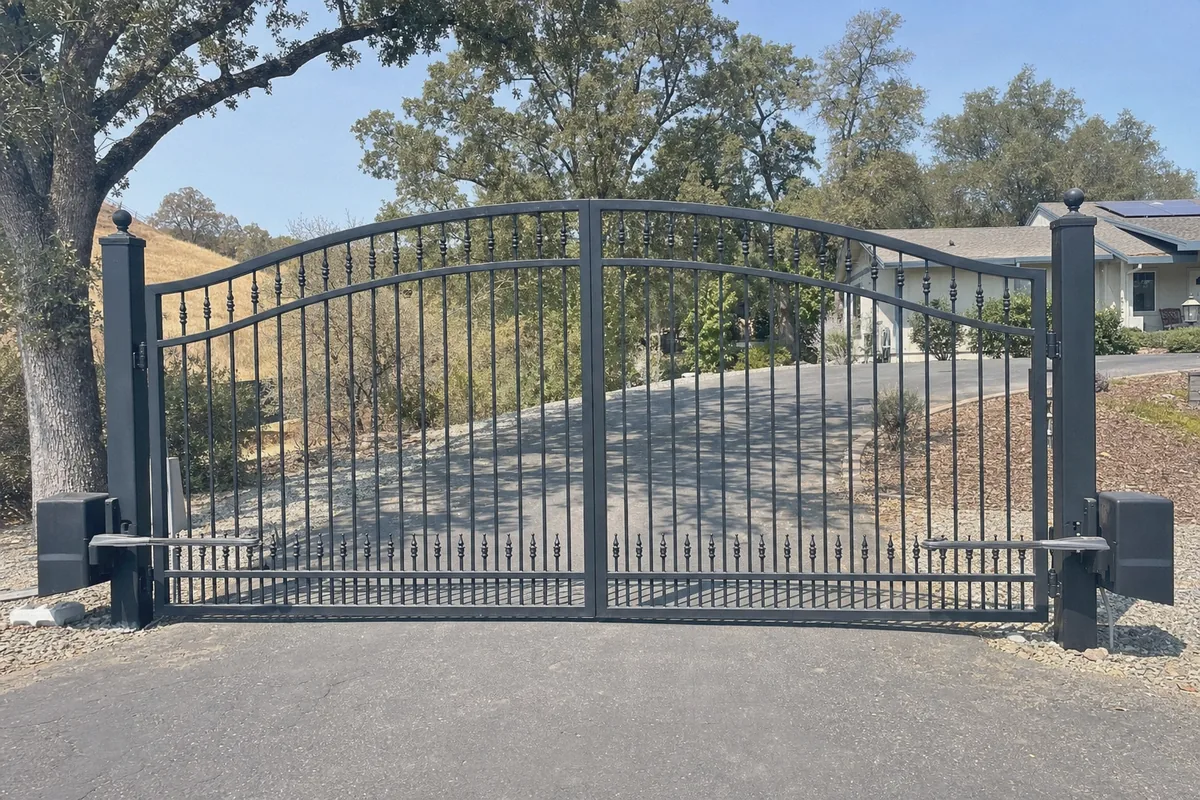 Completed gate repair project in Vacaville, CA